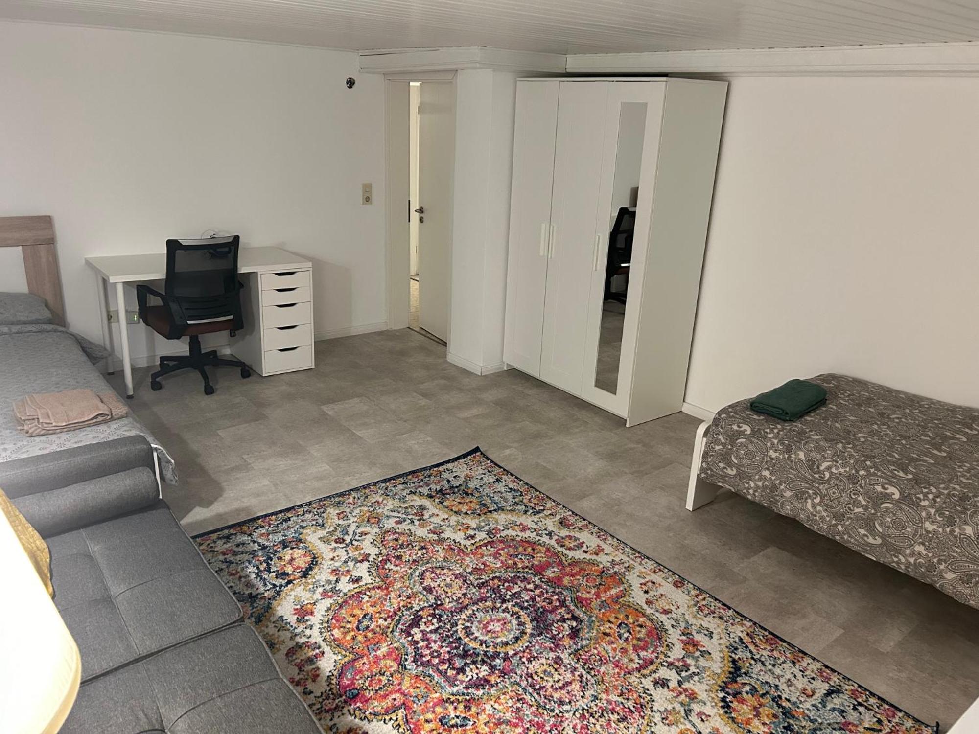 Souterrain Wohnung In Der Naehe Vom Duesseldorfer Flughafen راتينغن المظهر الخارجي الصورة